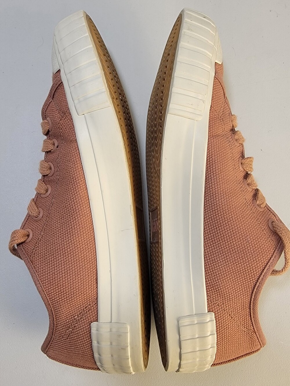 Taos One Vision Sneakers Women's Size 6.5M "Rust" Canvas Shoes Lace Up OVI-19481 - Picture 5 of 13